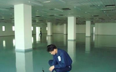 华亭自流平水泥技术解析：华亭华亭环氧地坪施工的关键步骤